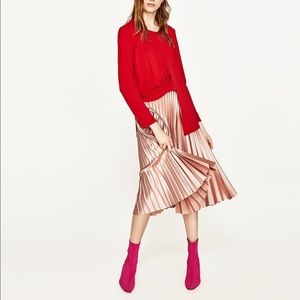 Zara faux leather pleated midi skirt, size XS.